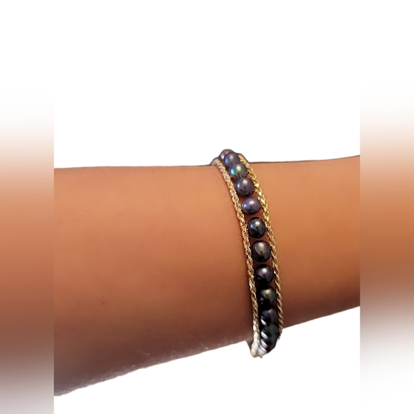 Real Natural Freshwater Black Pearl, 14-Karat Solid Gold Bracelet - Picture 3 of 4